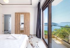 其他 6 Golden Rose Suit Pension