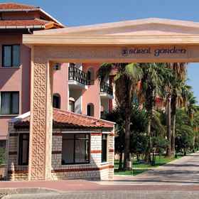 Primary image1蘇拉爾花園飯店,马纳夫加特区飯店