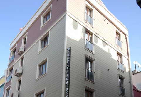 Lain-lain Sheriff Residence