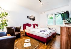 Others 2 Hotel Schütze Superior