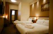 Others 2 The Airlink Hotel London Heathrow