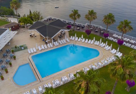 その他 Falcon Hotel