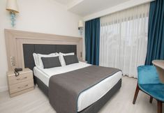 その他 7 Falcon Hotel