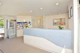 Shoreline Motel, SGD 138.39