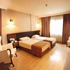 Primary image1阿爾桑賈克伊斯吐飯店,Izmir Şehirlerarası Bus Terminal飯店