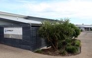 Others 6 Direct Collective - Villas on Rivergum