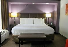 其他 6 Parkwood Inn & Suites