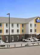 Imej utama Days Inn & Suites by Wyndham Belmont