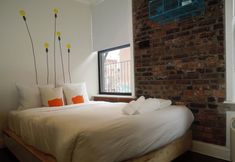 Lainnya 5 East Village Hotel