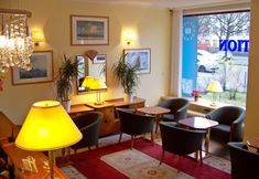 Lainnya 3 Hotel Amadeus Central