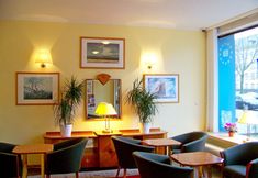 Lainnya 2 Hotel Amadeus Central