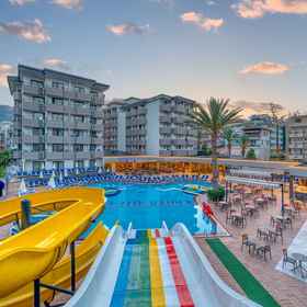 Primary image1Kahya 飯店,阿拉尼亚月神公园飯店