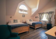 Others 6 Tucker Peak Lodge