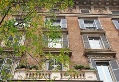 Lainnya 6 White Vatican