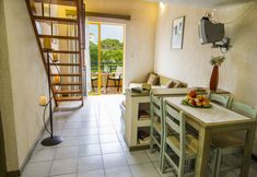 その他 6 Lycasti Maisonettes