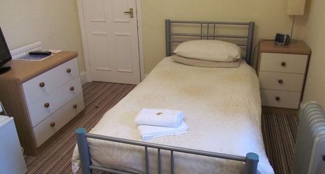 Khác 2 Donnington Guest House