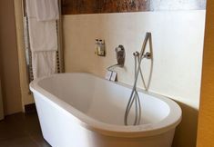 Lain-lain 4 The Finchs Arms