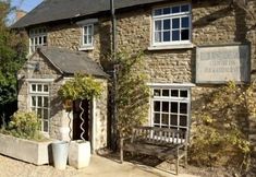 Lain-lain 2 The Finchs Arms