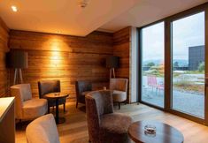 Others 5 HOTEL illuster - Urban & Local