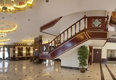 기타 4 Meyra Palace