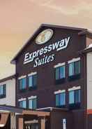 Imej utama Expressway Suites of Grand Forks