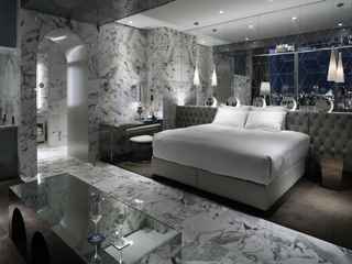 Shinjuku Granbell Hotel, S$263