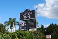 อื่นๆ Abcot Inn