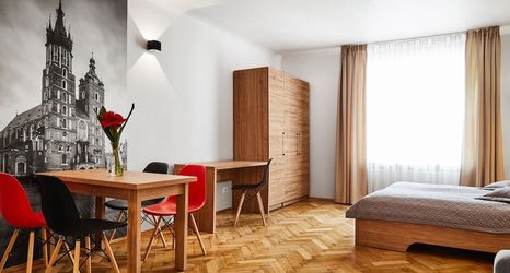 Others 2 Krakow For You Budget