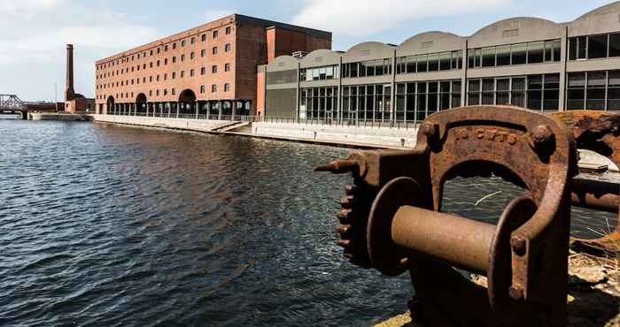 อื่นๆ Titanic Hotel Liverpool