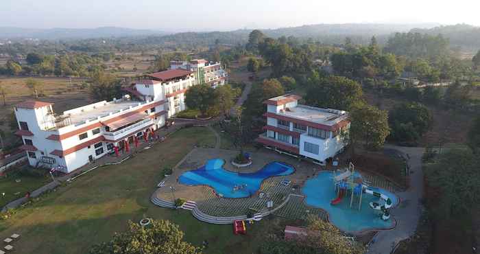 Khác Khanvel Resort