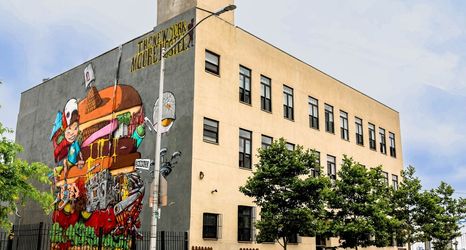 อื่นๆ 2 NY Moore Hostel