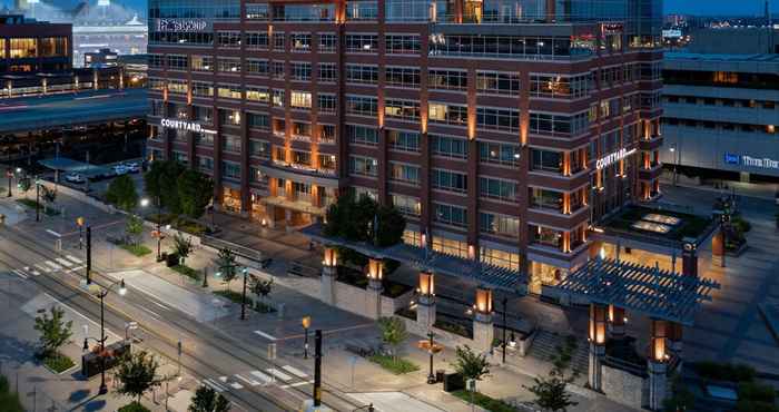 Others Courtyard Buffalo Downtown / Canalside