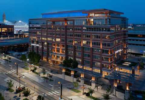 Others Courtyard Buffalo Downtown / Canalside