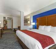 Others 5 Comfort Suites Redding - Shasta Lake