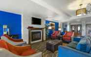 Others 4 Comfort Suites Redding - Shasta Lake