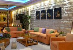 Others 3 Victory Inn