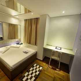 Room 1 Loft Center Verdes Pássaros, Moinhos Shopping Center Hotels