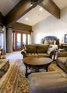 Imej utama Bald Eagle Three Bedroom Suite in the Heart of Park City 3 Condo by Redawning