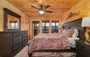 Others 7 Panoramic Perfection - 5 Bedrooms, 5.5 Baths, Sleeps 14 5 Cabin by Redawning