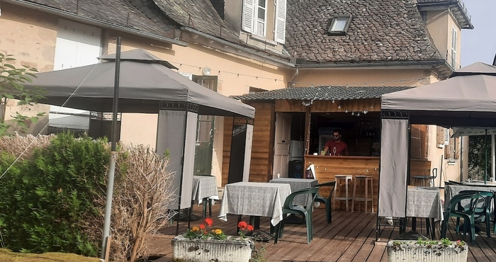 Lain-lain Auberge st Julien aux bois