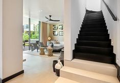 其他 2 Caja by Maxx Royal