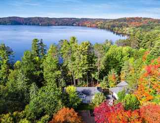 อื่นๆ 2 Muskoka Waterfront Retreat