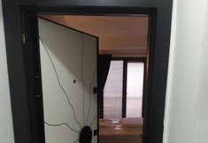 Others 2 Mango Suites