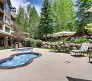 Khác 3 Luxury 3 Bedroom Ski in, Ski out Mountain Vacation Rental at the Base of the Highlands Chairlift With Pool and Hot Tub Access