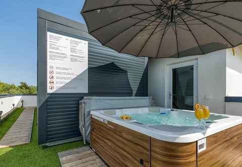 Others Rooftop Home With Whirlpool & Sauna