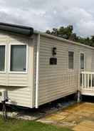 Primary image Luxury 2 Bedroom Holiday Home on Beachside Park