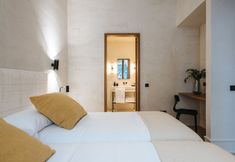 Others 5 Casa del Rey Sabio