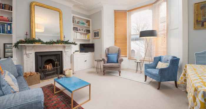 Lainnya Charming Flat in Leafy West London by Underthedoormat