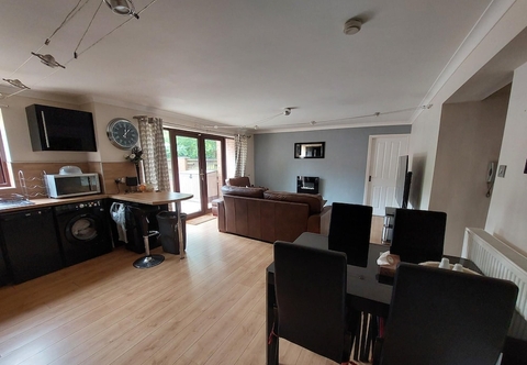 Others Beautiful 1bed Apartment With a Back Garden