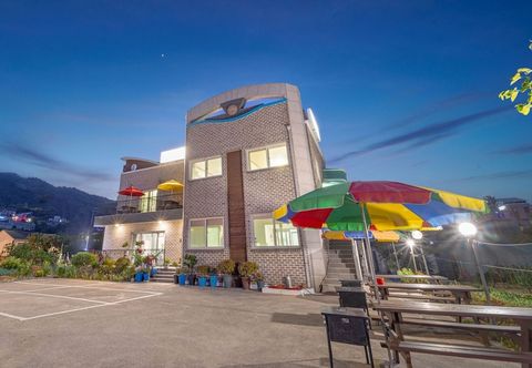 Khác Samcheok Badayeohaengpension